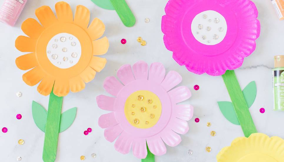 How to Create a Flower from a Paper Plate - Parties for Pennies